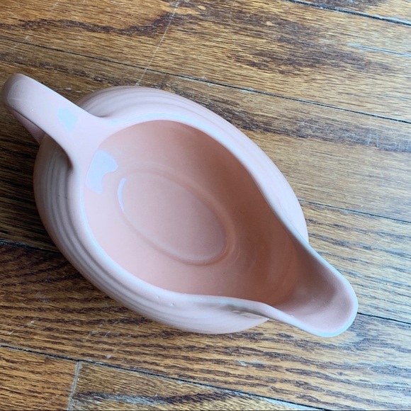 Vintage Fiestaware Gravy/Sauce Boat in Apricot (introduced in ‘86, retired ‘98) - Picture 3 of 5